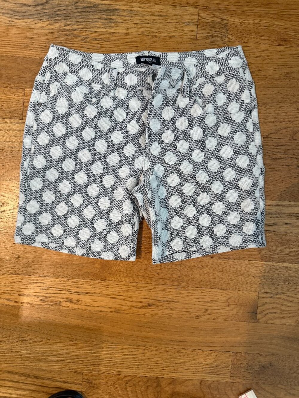 St33le black and white dot shorts - size 26